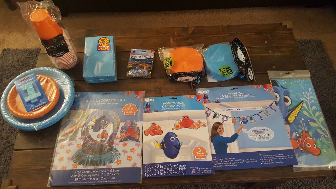 Finding Dory party decorations