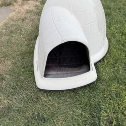 Petmate Indigo Dog House 