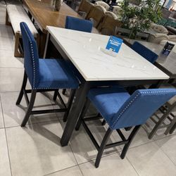 5pc Counter Height Set 💙 Blu Velvet Chairs 