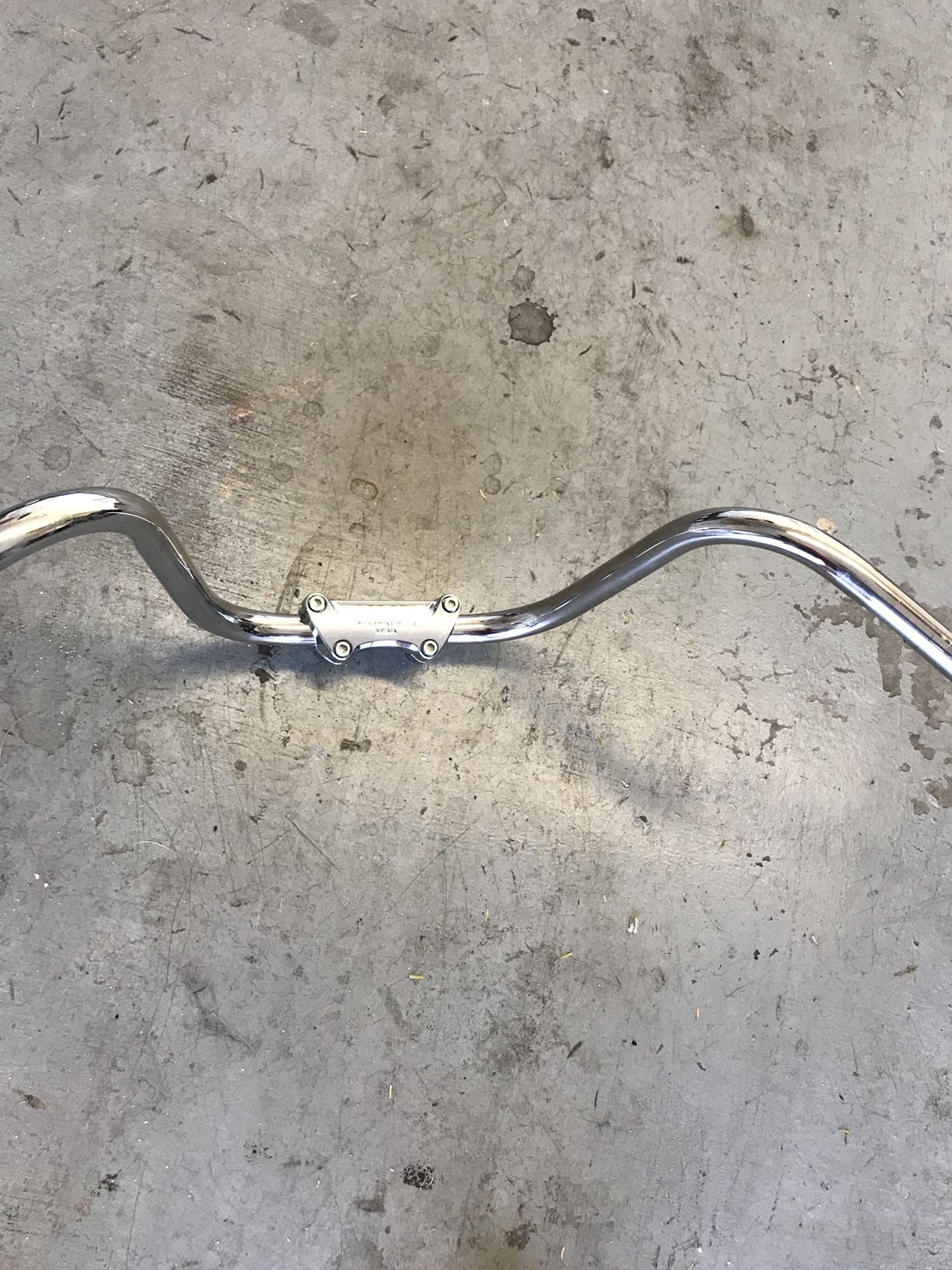 Harley Davidson mini ape hanger handlebars