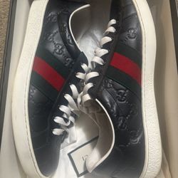 Gucci Shoes 