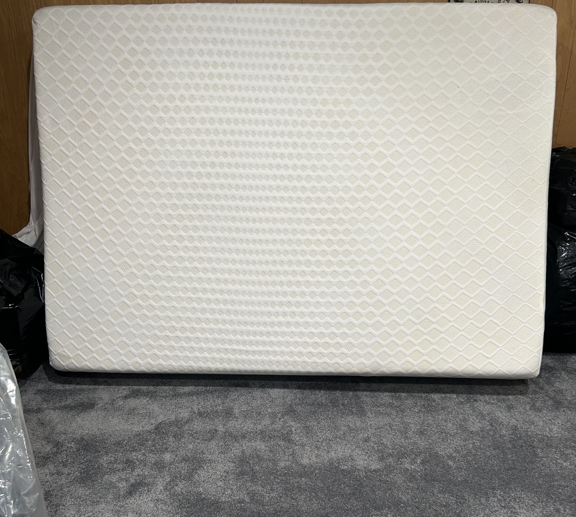 Ashley Furniture Chime 10” Queen size Memory Foam Mattress