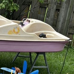 Paddle Boat 