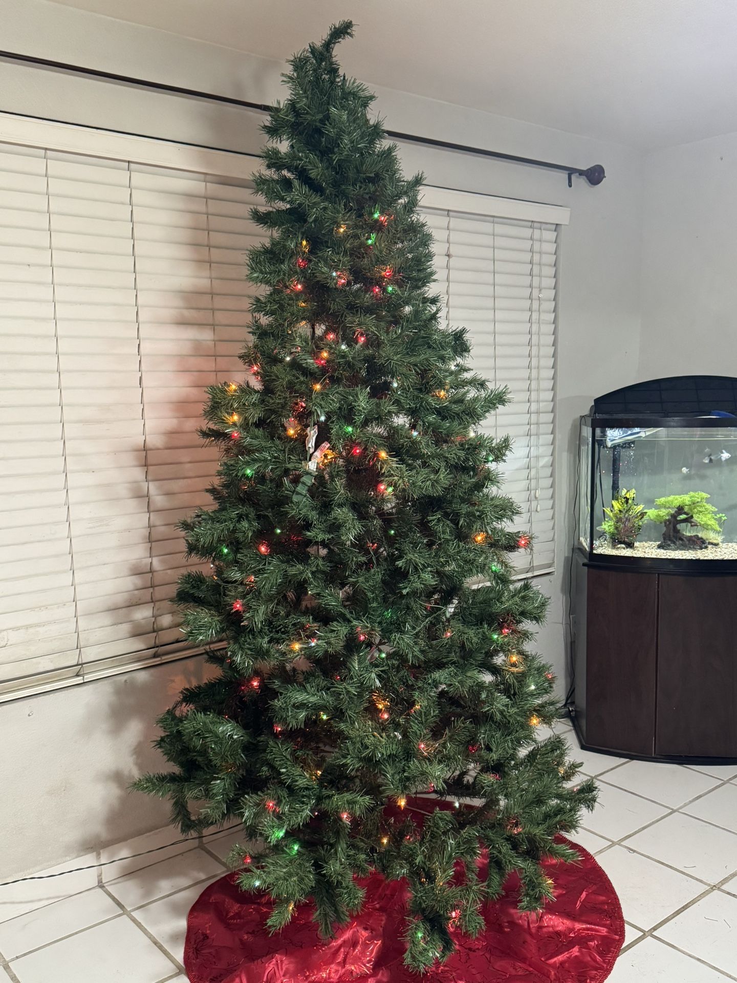 FREE Christmas Tree