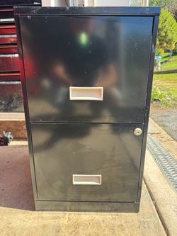 Black 2 Drawer Filing Cabinet 24 3/4” H x 14” W x 18” D. No Key. Must Pick Up