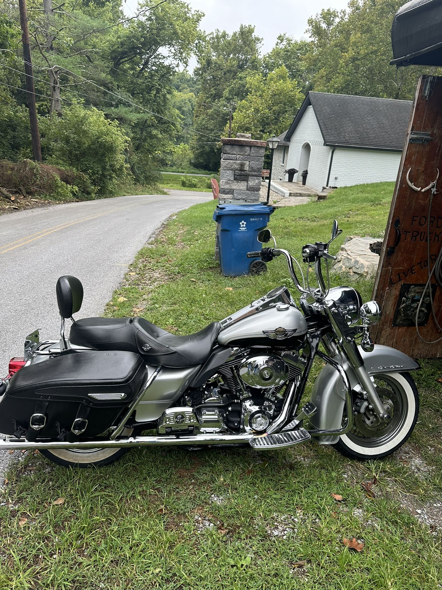 2003 100th Anniversary Road King Every Part New On Bike Bored Out 270 With 490 Cam Bad Ass Bike One Of