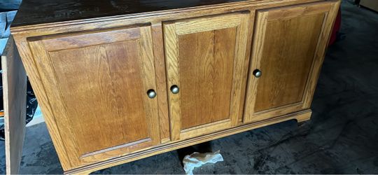 TV- Entertainment Center