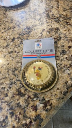 Collectors car badge