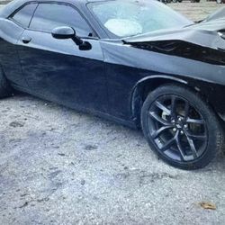 2021 Dodge Challenger PARTS Doors Trunk 