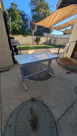 Work/gaming desk