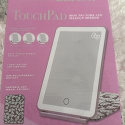 Hello Kitty Led Mirror 