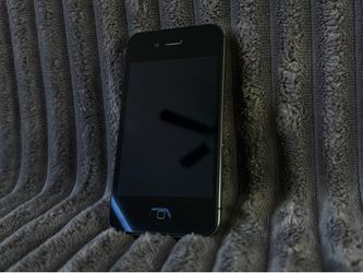 {Price Locked} ~ Unlocked Iphone 4