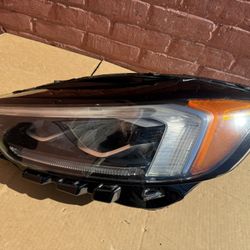 2020-2022-2024 Ford Edge Headlight Adaptive LH