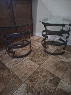 Modern Glass Accent Tables / End Tables – 2 Piece Set
