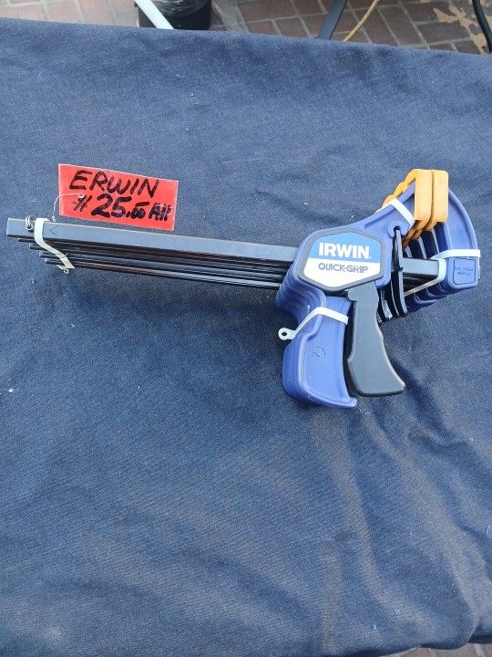 Irwin, quick grip.
Five clamps