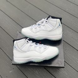 Jordan 11 Legend Blue