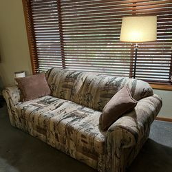 Queen sleeper sofa in great condition