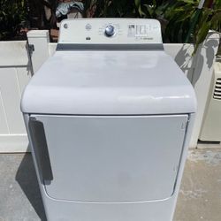 GE HEAVYDUTY GAS DRYER
