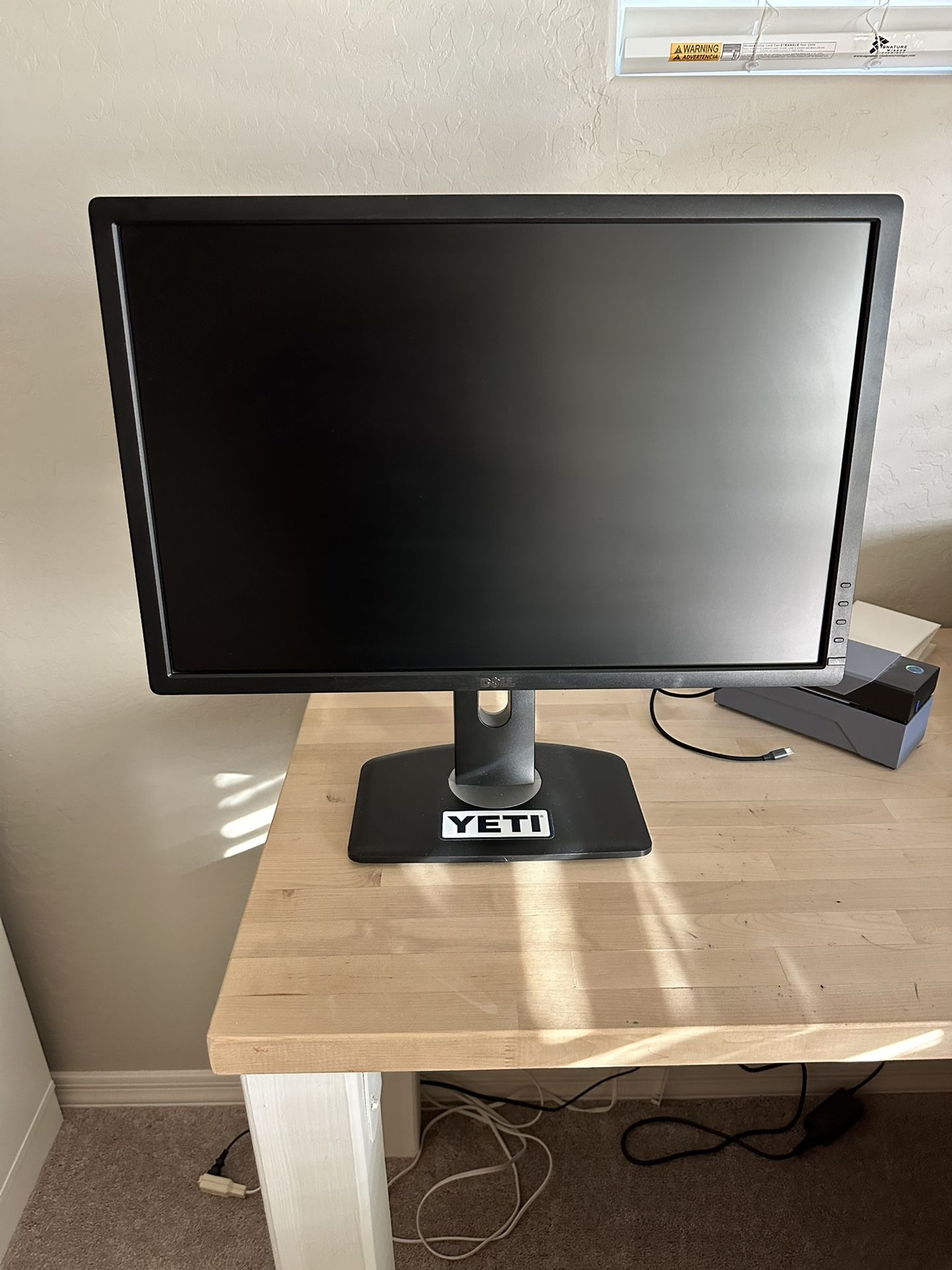 24 Inch Dell Monitor