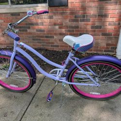 GIRLS HUFFY 24" BIKE