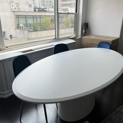 White Oval Dining Room Table 