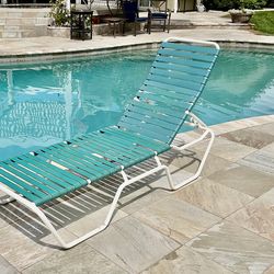 Pool Lounge Chairs