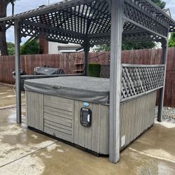 Jacuzzi Spa Hot Tub
