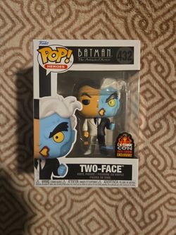 Funko Pop Two-Face #432 LA Comic Con 2021 Exclusive