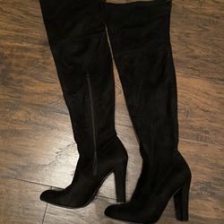 Heeled ThighBoots