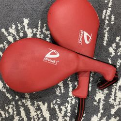 Taekwondo Kicking Pads
