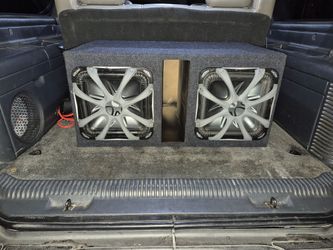 2 kicker L7 12inch subs