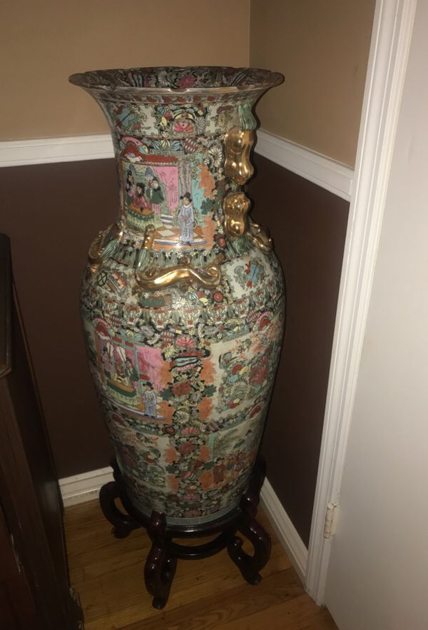 Large Chinese Floor Vase For Sale In Downey Ca Offerup