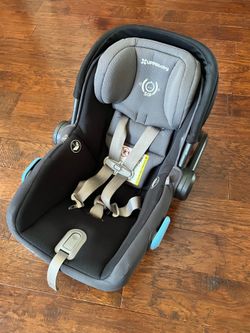 Uppababy car seat - Mesa