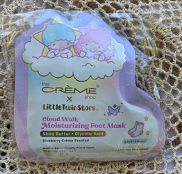The Crème Shop Little Twin Stars blueberry crème feet mask