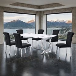 Black and chrome chairs black and chrome table brand new in box firm price $999 DIMENSION TABLE80"W X 39"D X 30"H CHAIR17.5"W X 22.5"D X 37.5"H