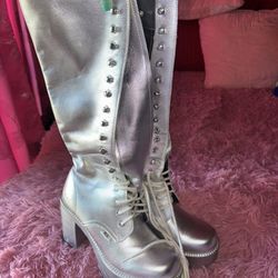 ROC boots 