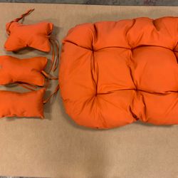Rectuangular Orange Cushion With Rounded Edges And 3 Square Pillows / Measurements In Description 