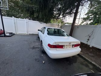 2000 Toyota Camry