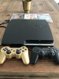 PS3 2 controllers and 3 games