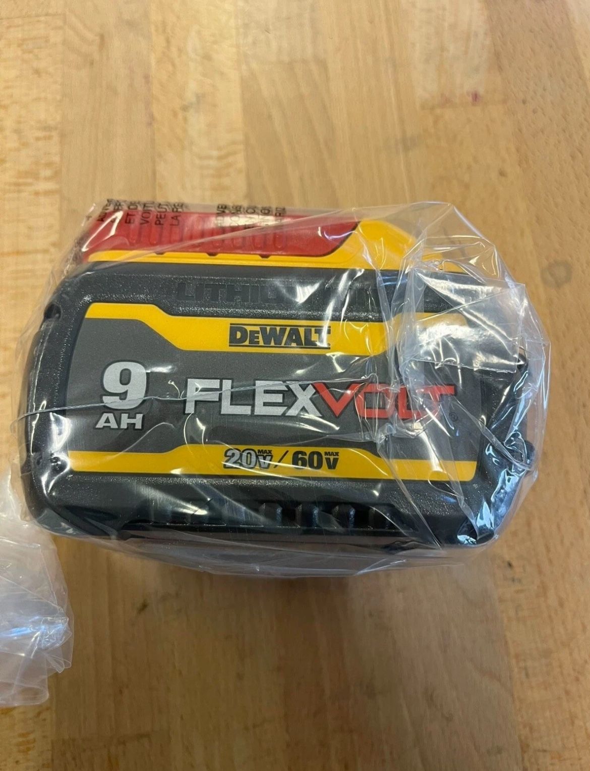 DEWALT DCB609 60V MAX FLEXVOLT 9.0Ah Lithium-Ion Battery