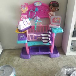 Doc Mc Stuffins Nursery Toy