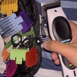 Waht Clipper With Evething And Guards Inside 