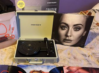 Crosley Vinyl Player & Queen Adele