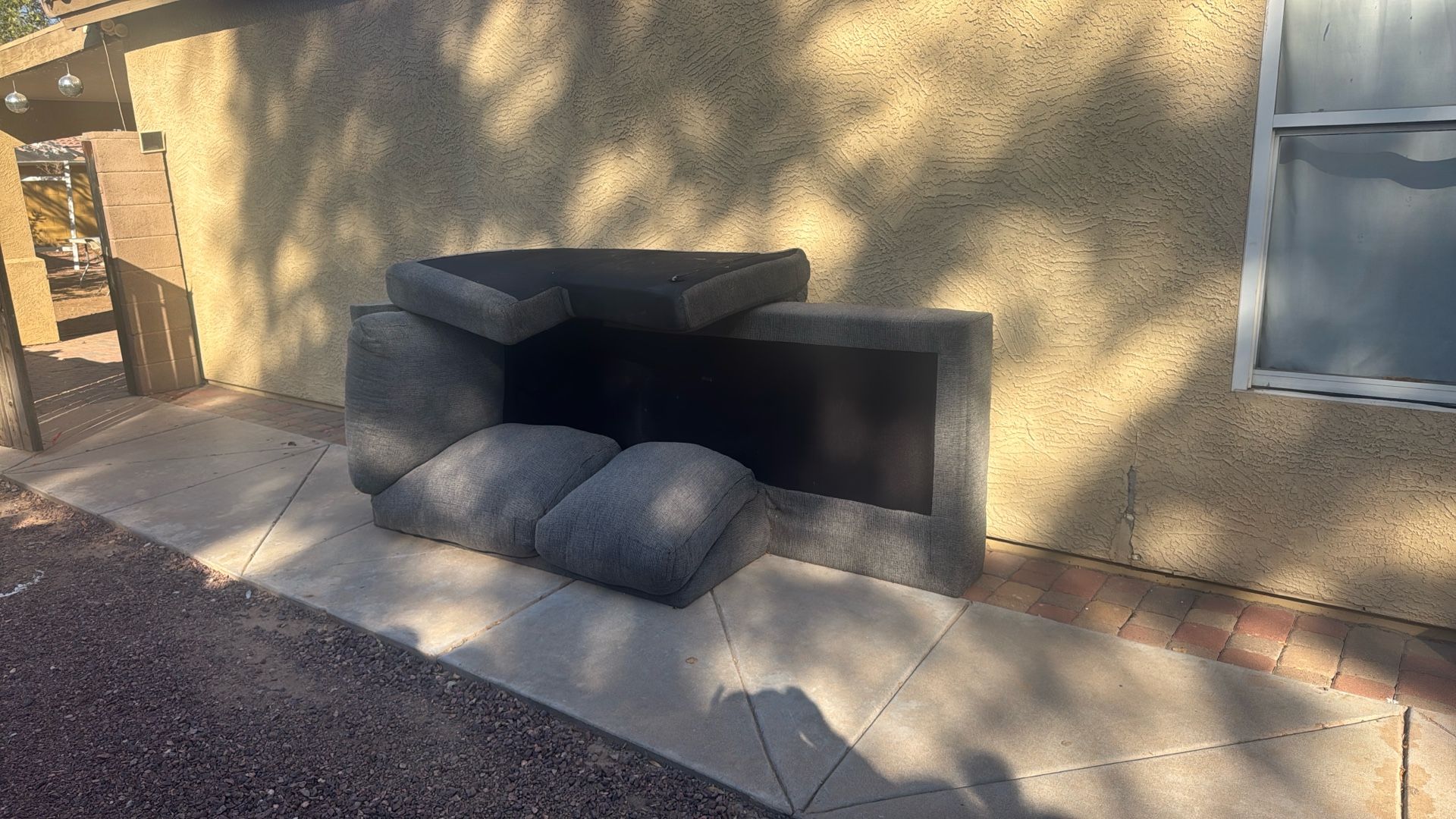 Set De Sofa Gratis For Pin Up