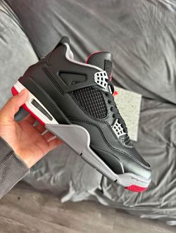 Air Jordan 4 Retro Size 7