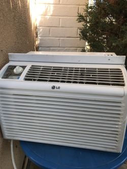 Lg ace Works very good. Regular size room