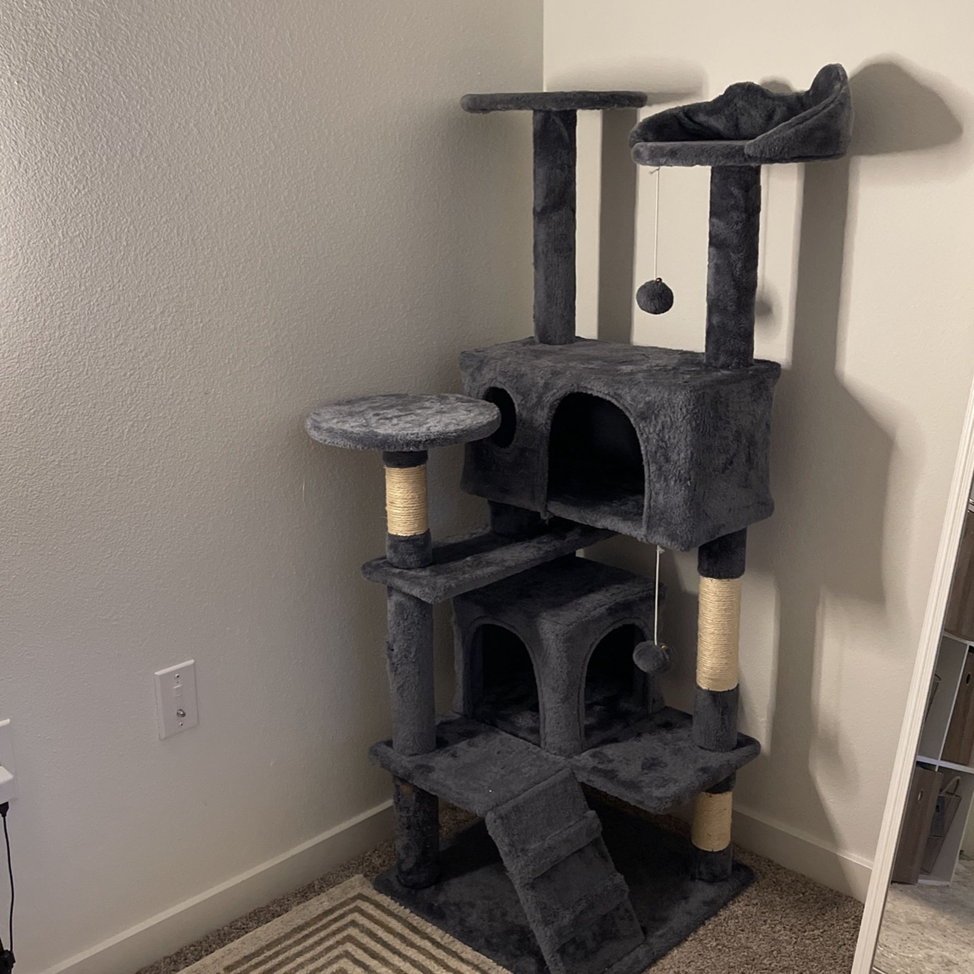 Cat House/ Cat Tower