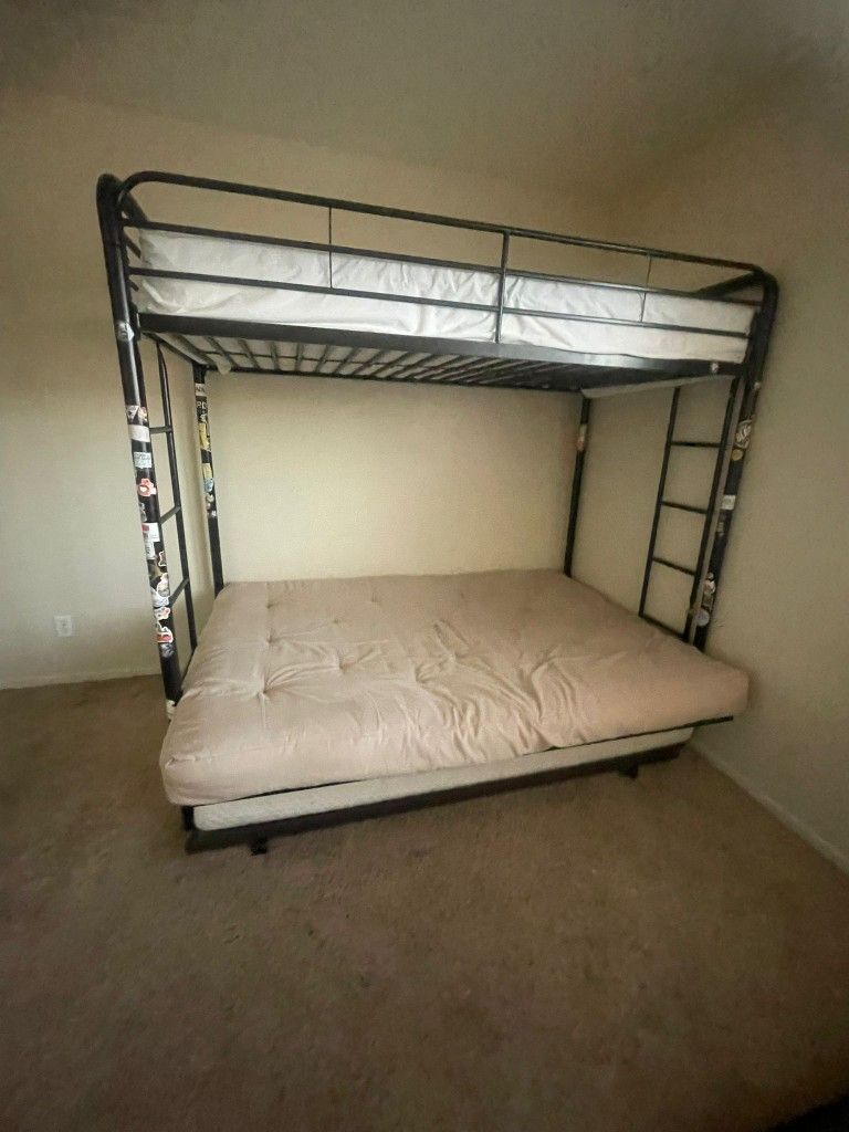 Bunk Bed And Matresses