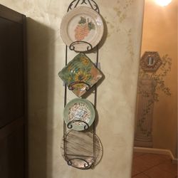 Plates And 4 Plate Holder