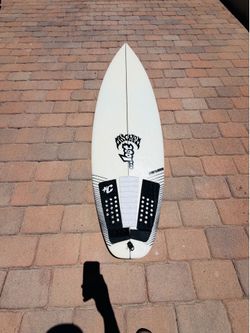 Uber driver lost mayhem surfboard Shortboard 5’7
